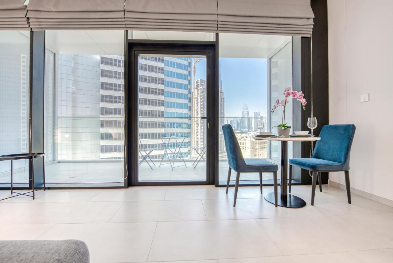 Maison Privee - Luxury, Spacious, Modern Near Burj Khalifa And Dubai Canal מראה חיצוני תמונה