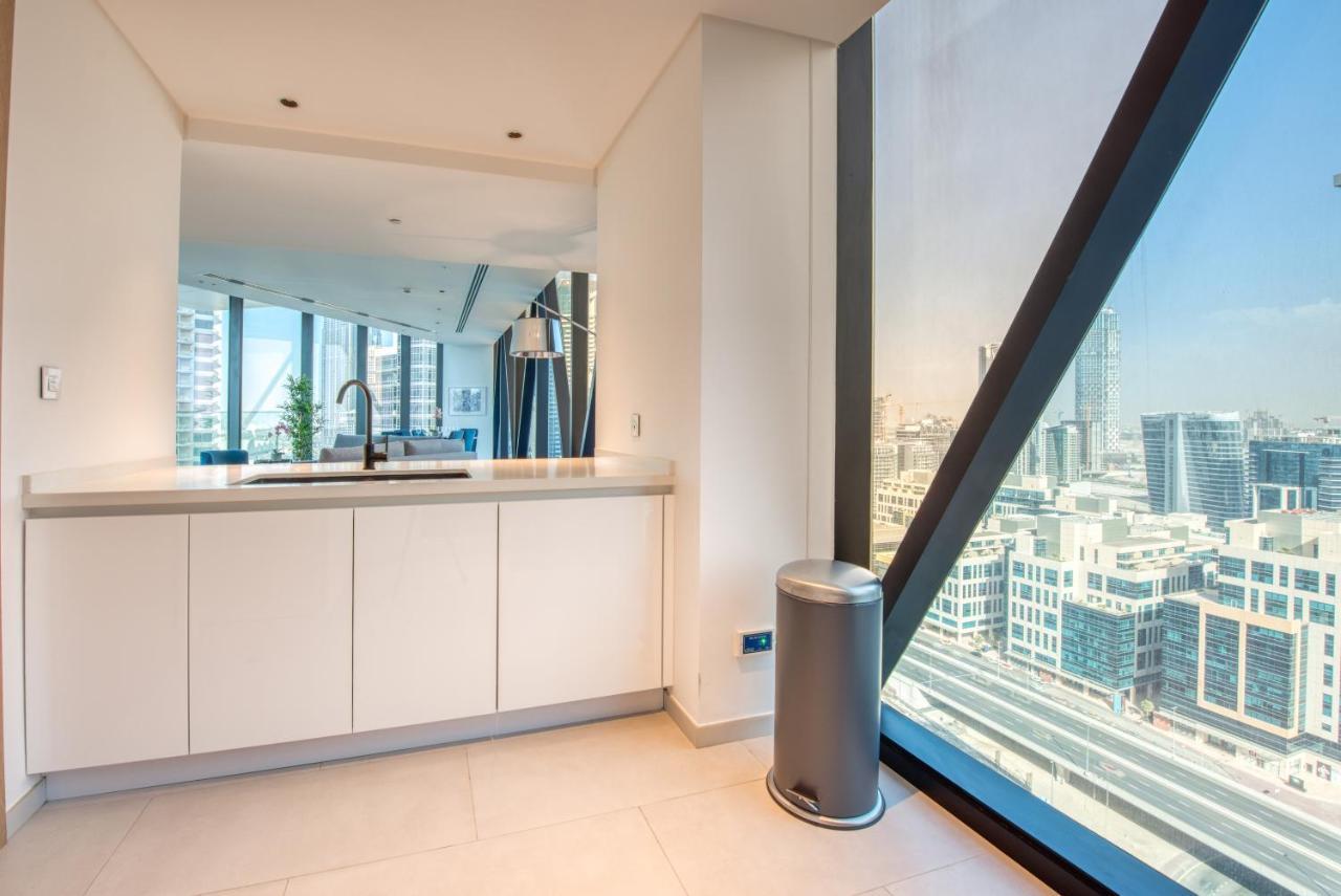 Maison Privee - Luxury, Spacious, Modern Near Burj Khalifa And Dubai Canal מראה חיצוני תמונה